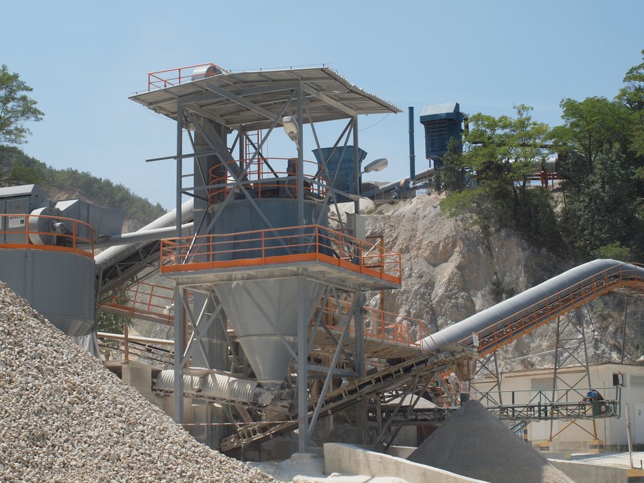 Systèmes d’entraînement NORD dans les carrières, cimenteries et usines à béton en Croatie : robustesse, durabilité et entretien réduit